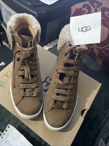 Women ugg olive - women’s,