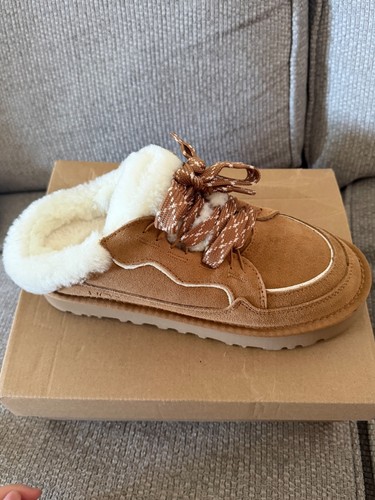 Ugg trainers size - 8, colour