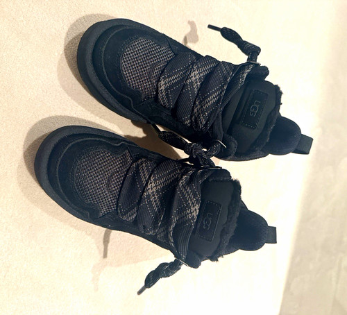 Ugg black low top lace - top, lace-up
