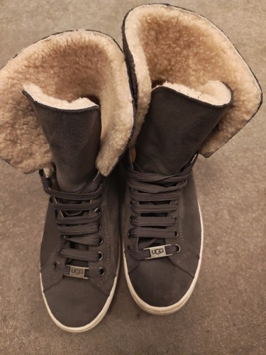 Uggs starlyn hight top - uggs,