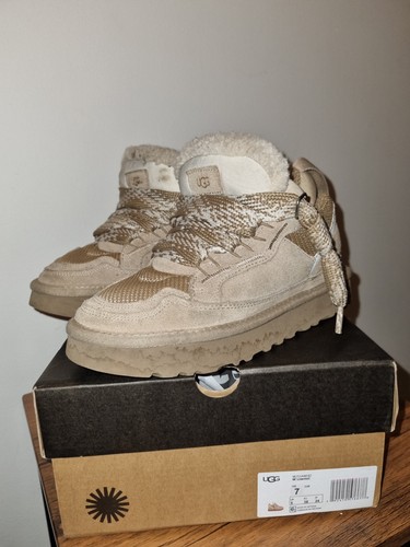 Ugg lowmel trainers size 5 - ugg,