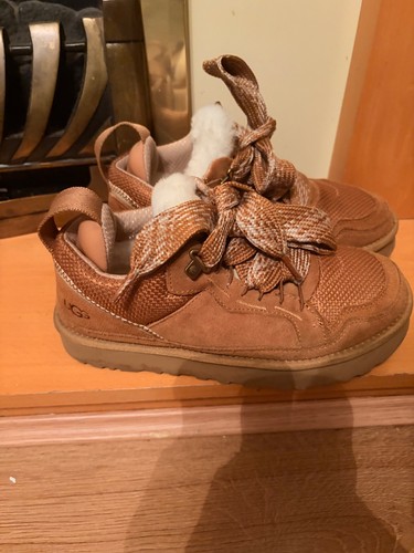 Uggs lowmel size - uggs,