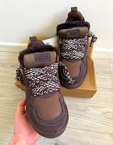 Ugg girls brown low top - low,